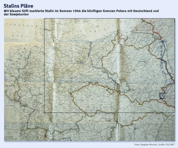 Stalins Pläne: Mit blauem Stift markierte Stalin die künftigen Grenzen Polens mit Deutschland und der Sowjetunion. Zur Vergrößerung des markierten Kartenausschnitts Grafik anklicken!