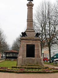 Heiligenstadt - Kriegerdenkmal in der Lindenallee zum Erinnerung an die Kriege 1864, 1866, 1870/71